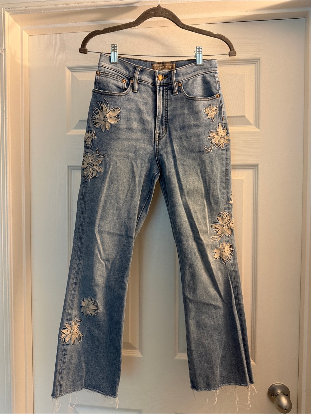 Straight leg crop embroidered jeans